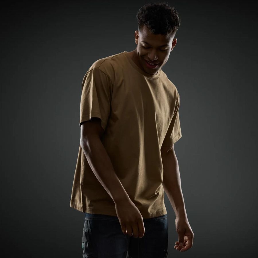 2544 Snickers T-Shirt Loose Fit